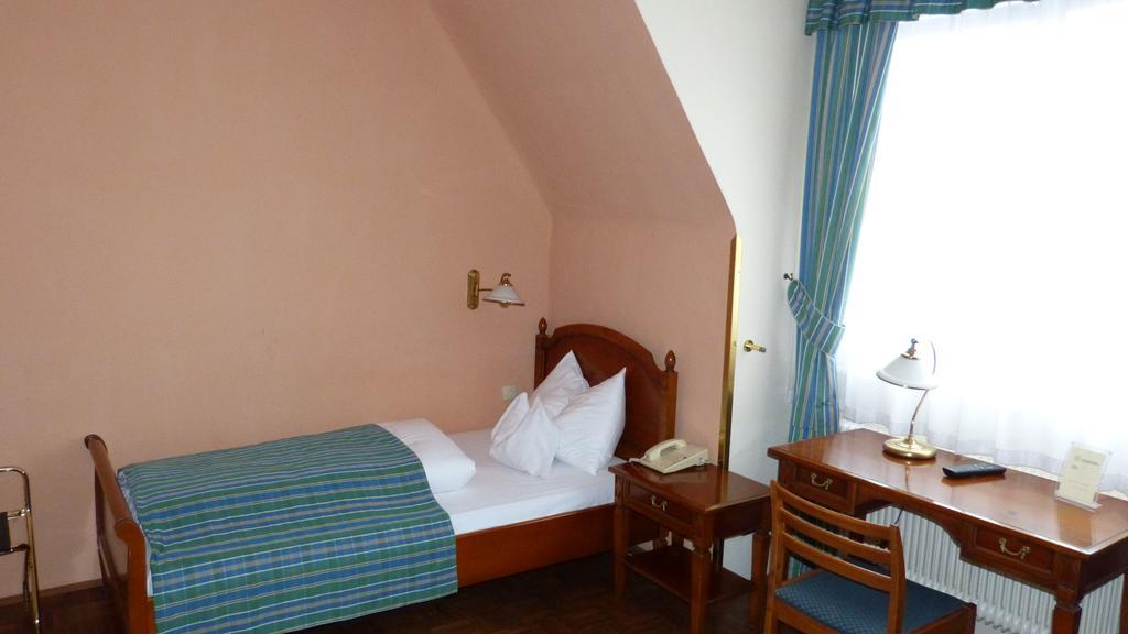Rothensteiner 4* Wien